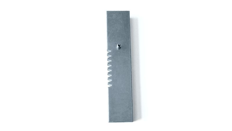 Right Galvanized Carbon Steel Latch Slide Bolt Rack 19511-H